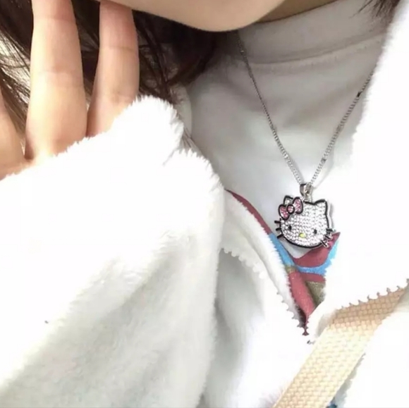 Hello Kitty Rhinestone Necklace - Picture 11 of 13